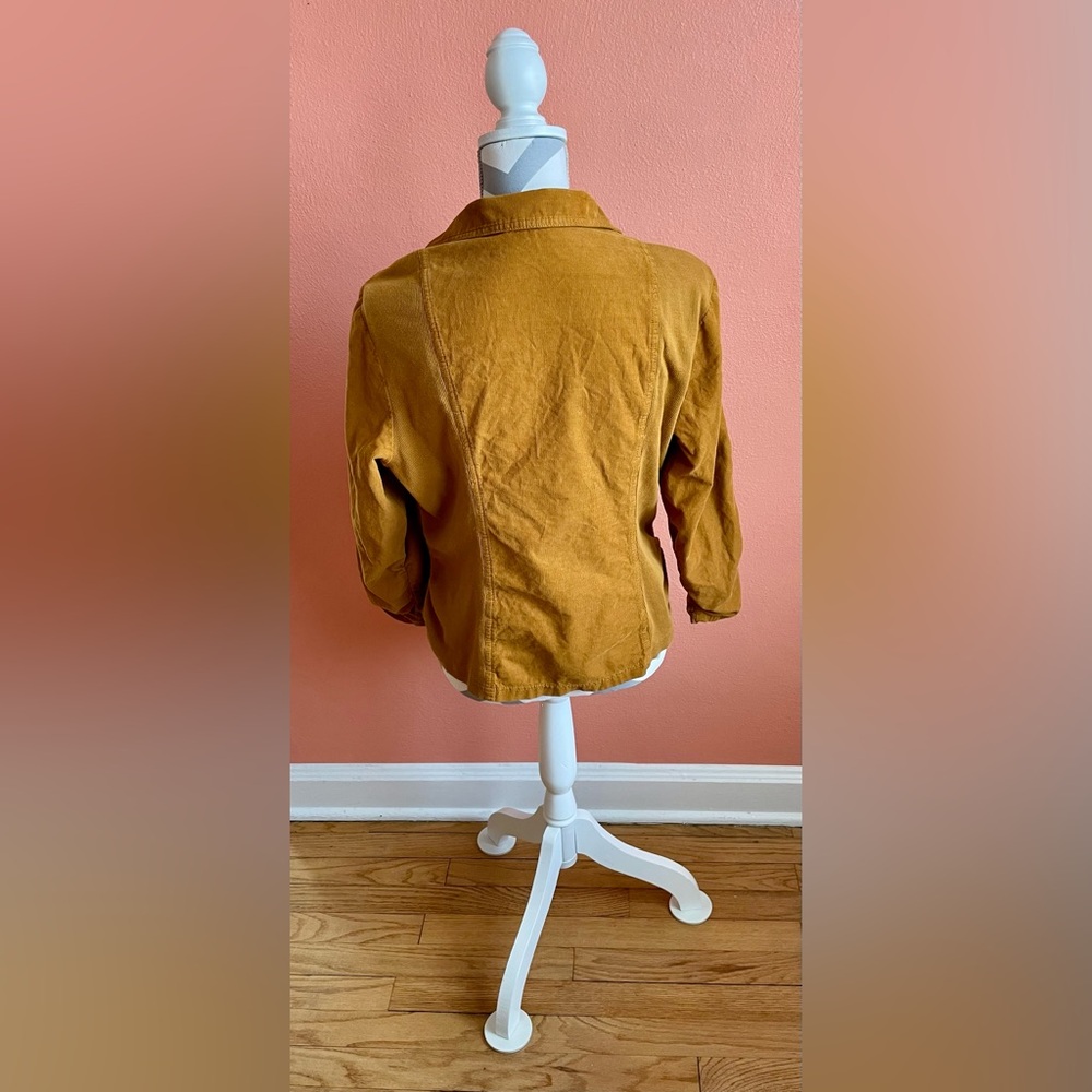 Wearables Mustard Utility Jacket - Picture 2 of 6